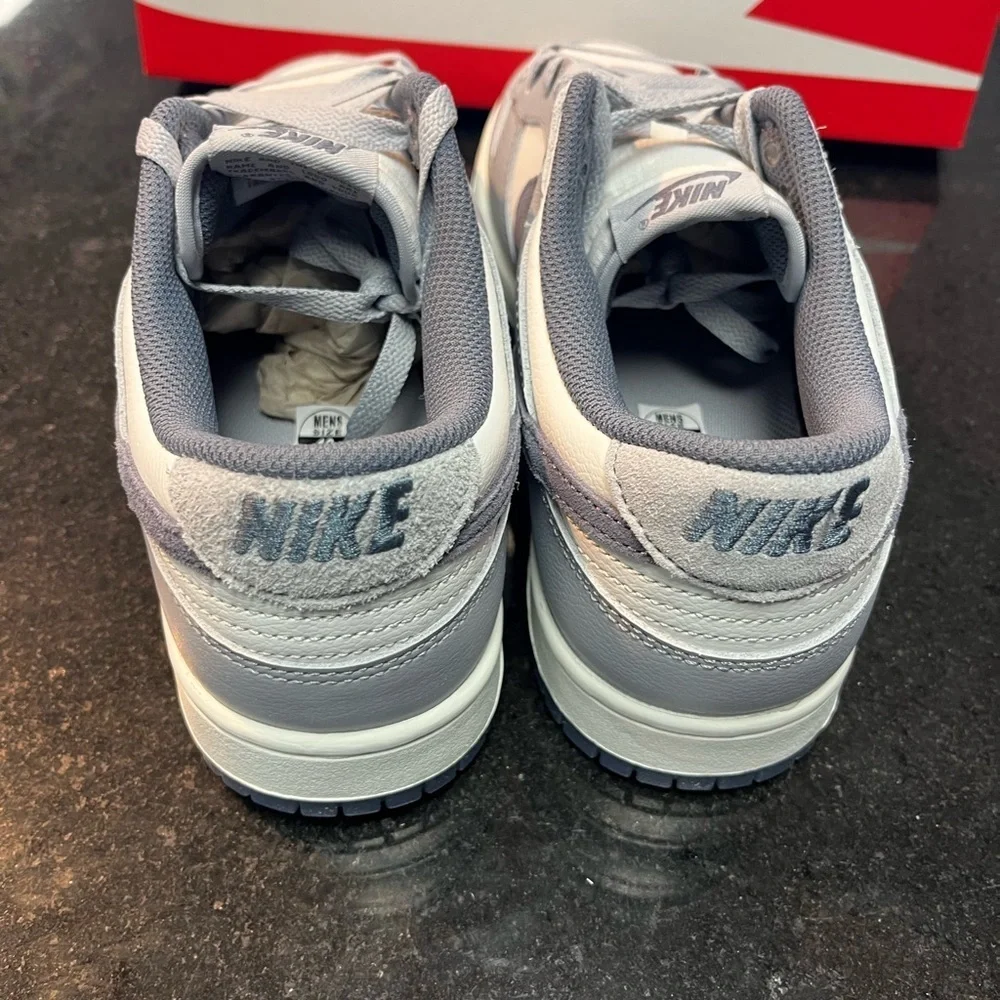 Sz various Nike Dunk Low SE Light Carbon